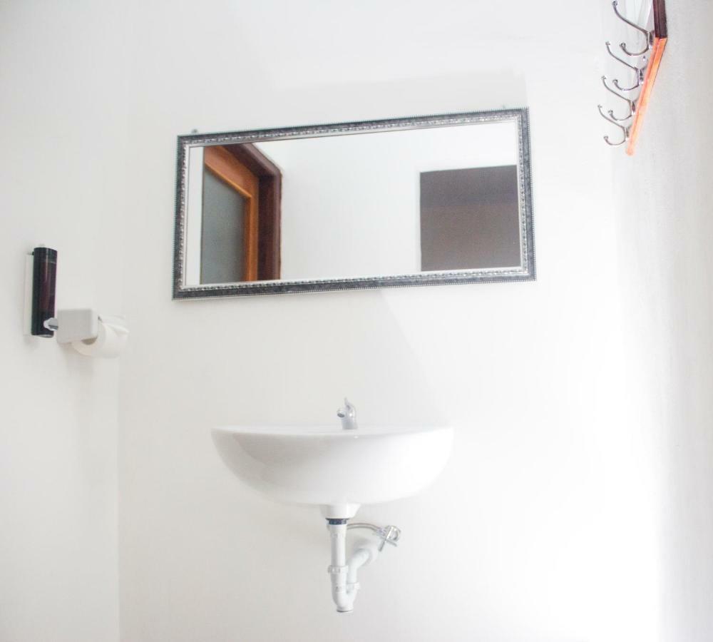 Miko Bali Bungalow Toyapakeh Экстерьер фото