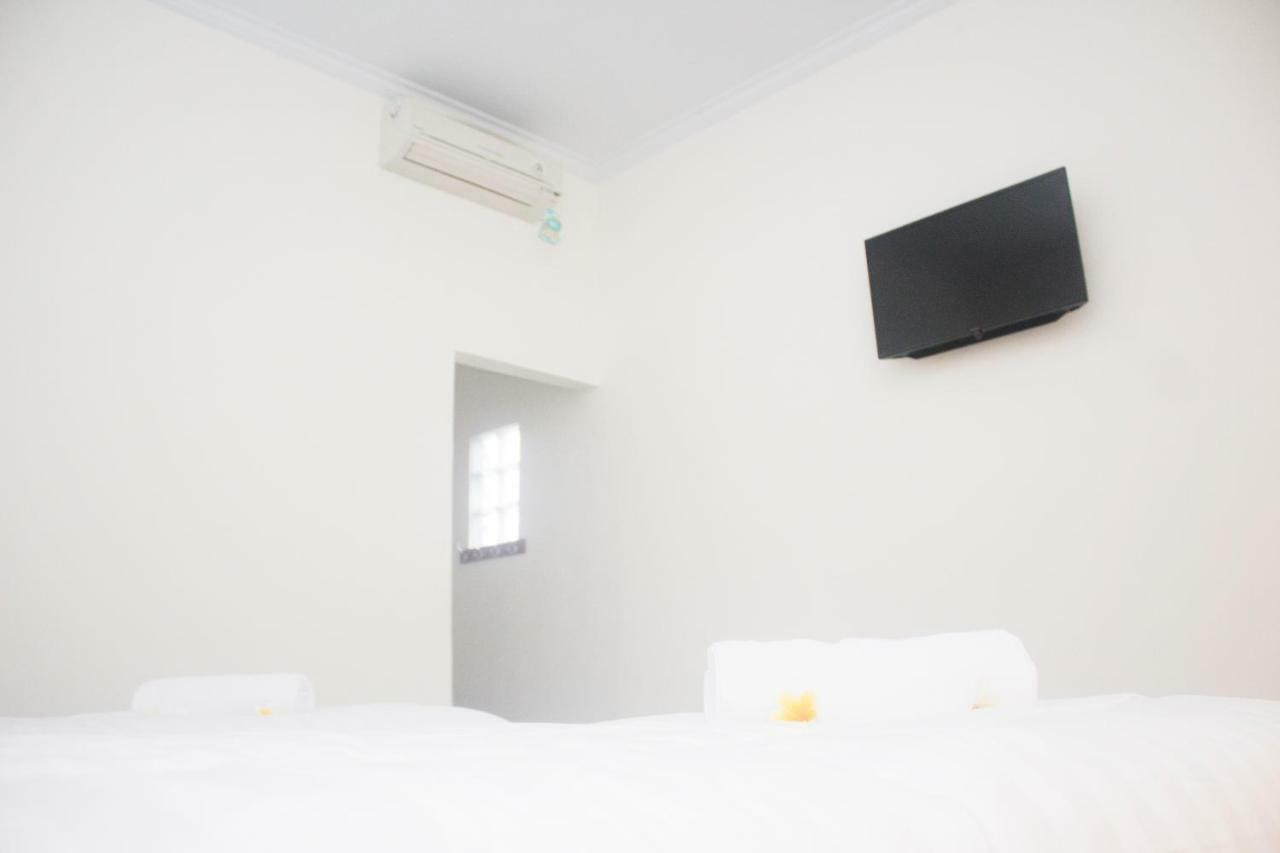 Miko Bali Bungalow Toyapakeh Экстерьер фото