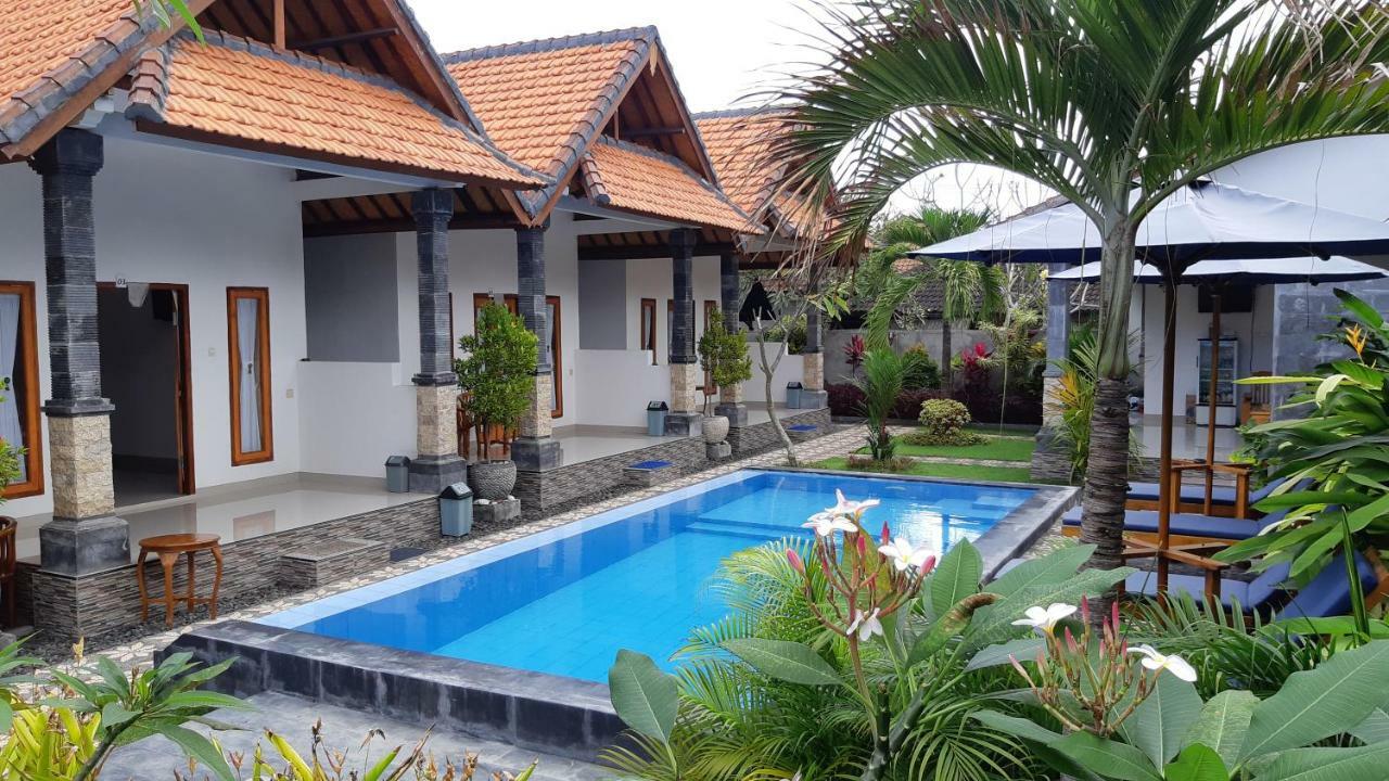 Miko Bali Bungalow Toyapakeh Экстерьер фото